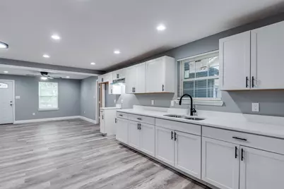 5006 Bartlett Avenue, Dallas, TX 75216 - Photo 7