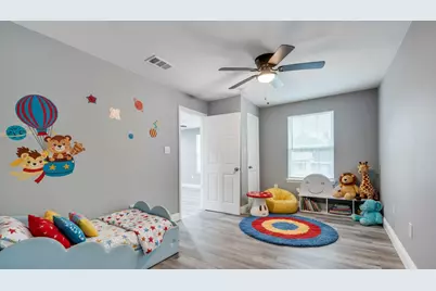 5006 Bartlett Avenue, Dallas, TX 75216 - Photo 11