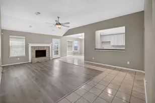 1105 Hidden Glade Dr, Mansfield, TX 76063 - Photo 3