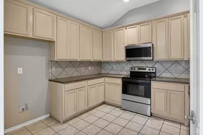 1105 Hidden Glade Drive, Mansfield, TX 76063 - Photo 9