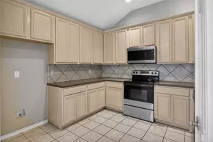 1105 Hidden Glade Dr, Mansfield, TX 76063 - Photo 9
