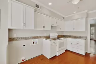 7820 Meadow Park Dr, Dallas, TX 75230 - Photo 17