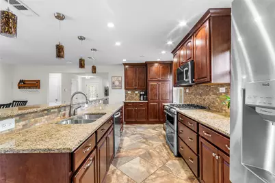 2530 Springhill Drive, Dallas, TX 75228 - Photo 3