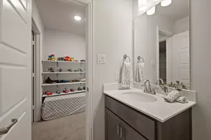 7013 Lost Falls Dr, Argyle, TX 76226 - Photo 27