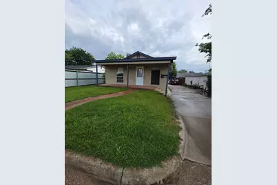 2204 Salisbury Avenue, Fort Worth, TX 76106 - Photo 1