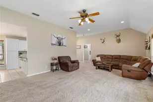 1406 Glenwood Dr, Stephenville, TX 76401 - Photo 5