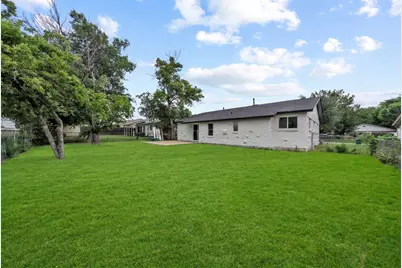 3265 Earle Drive, Haltom City, TX 76117 - Photo 19