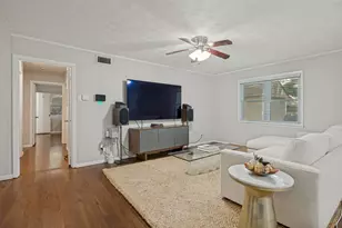 2730 Larkspur Ln, Dallas, TX 75233 - Photo 9