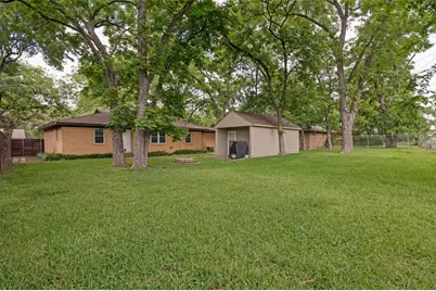 2730 Larkspur Lane, Dallas, TX 75233 - Photo 3