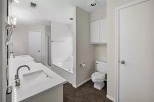 1009 McCoy Dr, Irving, TX 75062 - Photo 23