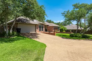 100 Twisted Oak Ln, Crawford, TX 76638 - Photo 7