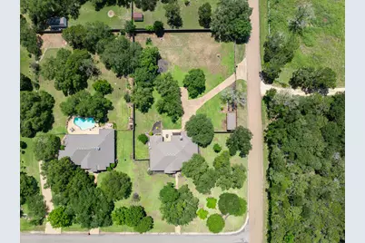 100 Twisted Oak Lane, Crawford, TX 76638 - Photo 3