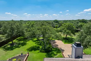 100 Twisted Oak Ln, Crawford, TX 76638 - Photo 13