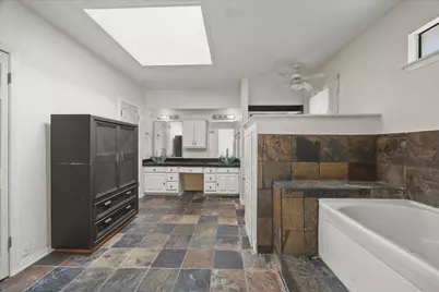 11102 Ferndale Road, Dallas, TX 75238 - Photo 15