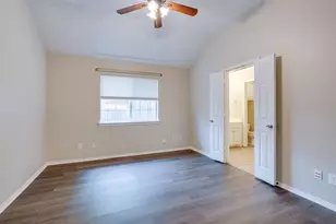 215 Linda St, Aubrey, TX 76227 - Photo 13