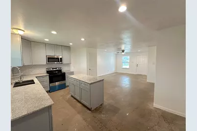 108 W Adams Street, Itasca, TX 76055 - Photo 25