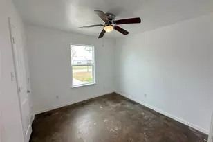 108 W Adams St, Itasca, TX 76055 - Photo 9