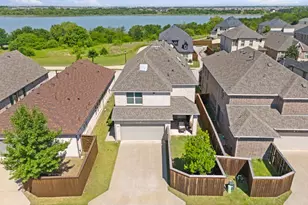 2093 Almassera Dr, Little Elm, TX 75068 - Photo 35