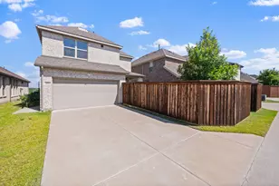 2093 Almassera Dr, Little Elm, TX 75068 - Photo 29