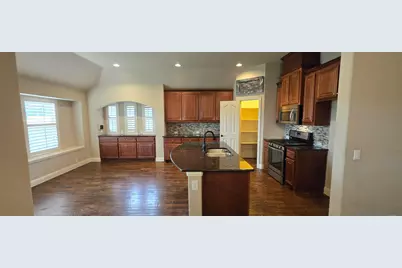 2323 Tawny Owl Road, Grand Prairie, TX 75052 - Photo 15