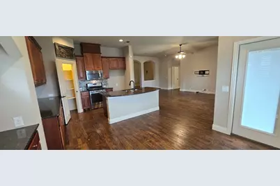 2323 Tawny Owl Road, Grand Prairie, TX 75052 - Photo 17