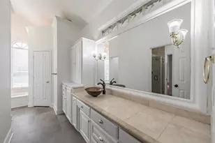 816 S Havenwood Ln, Fort Worth, TX 76112 - Photo 21