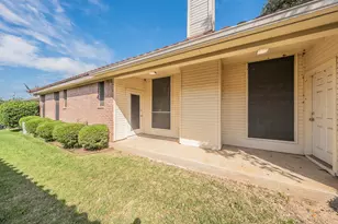 816 S Havenwood Ln, Fort Worth, TX 76112 - Photo 35