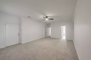 816 S Havenwood Ln, Fort Worth, TX 76112 - Photo 19