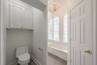 816 S Havenwood Lane, Fort Worth, TX 76112 - Photo 23