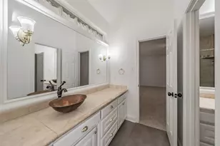 816 S Havenwood Ln, Fort Worth, TX 76112 - Photo 25