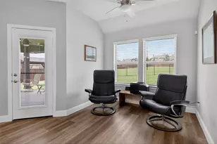 2504 Pinyon Hills Ct, Burleson, TX 76028 - Photo 15