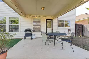 3649 Desert Mesa Rd, Fort Worth, TX 76262 - Photo 17