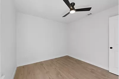 3853 Happy Canyon Drive, Dallas, TX 75241 - Photo 31