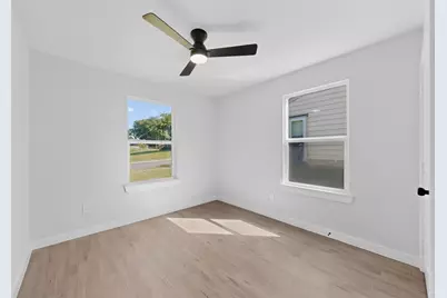 3853 Happy Canyon Drive, Dallas, TX 75241 - Photo 25