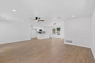 3853 Happy Canyon Dr, Dallas, TX 75241 - Photo 11