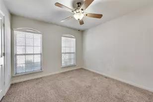 9112 Flying Eagle Ln, Fort Worth, TX 76131 - Photo 9