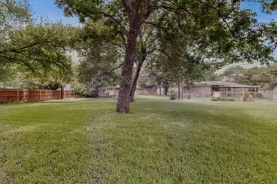 521 Kathy Drive, Mesquite, TX 75149 - Photo 37
