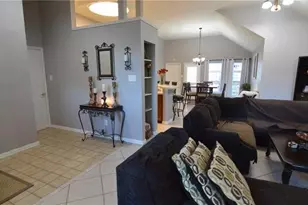 4108 Goodnight Cir, Haltom City, TX 76137 - Photo 5