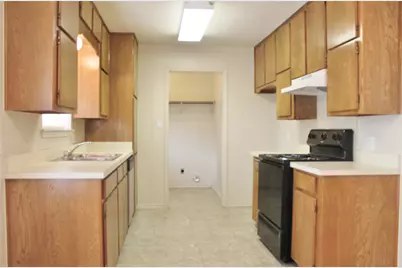 1104 Curtis Drive, Weatherford, TX 76086 - Photo 3