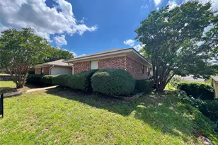 1104 Curtis Dr, Weatherford, TX 76086 - Photo 1
