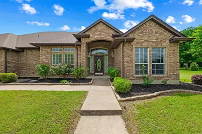 231 Ash Drive, Waxahachie, TX 75165 - Photo 3