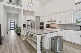 4325 Smokey Quartz Ln, Arlington, TX 76005 - Photo 9