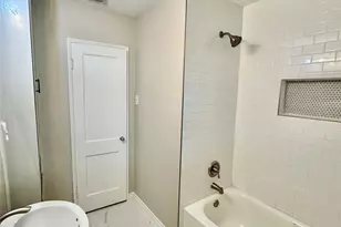 10415 Losa Dr, Dallas, TX 75218 - Photo 7