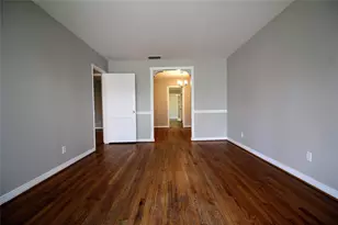 10415 Losa Dr, Dallas, TX 75218 - Photo 3