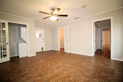 10415 Losa Drive, Dallas, TX 75218 - Photo 13
