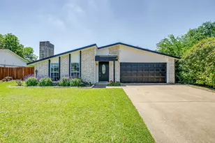 3113 Spring Grove Dr, Bedford, TX 76021 - Photo 1