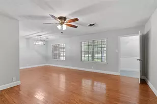 2202 Foxcroft Cir, Denton, TX 76209 - Photo 5