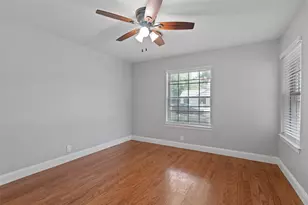 2202 Foxcroft Cir, Denton, TX 76209 - Photo 23