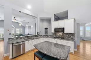 504 Saddleback Ln, Flower Mound, TX 75028 - Photo 9