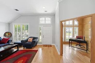 504 Saddleback Ln, Flower Mound, TX 75028 - Photo 3